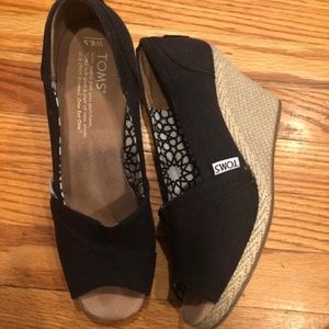 TOMS black wedge sandals